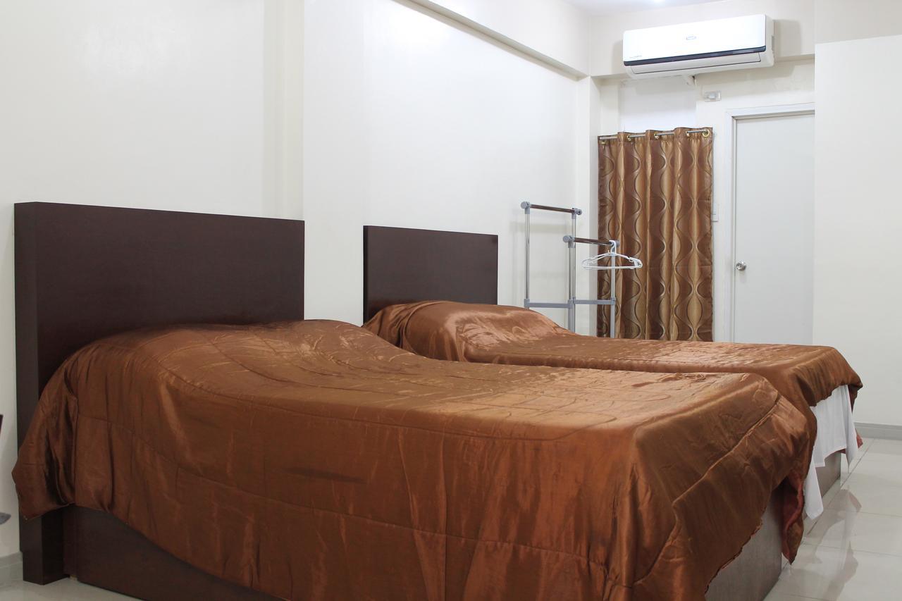 Residencia San Vicente - Pasay -Budget Hotel Манила Екстериор снимка