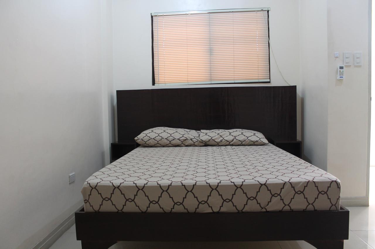 Residencia San Vicente - Pasay -Budget Hotel Манила Екстериор снимка