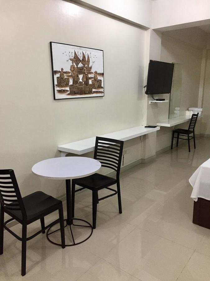 Residencia San Vicente - Pasay -Budget Hotel Манила Екстериор снимка