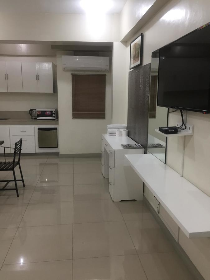 Residencia San Vicente - Pasay -Budget Hotel Манила Екстериор снимка