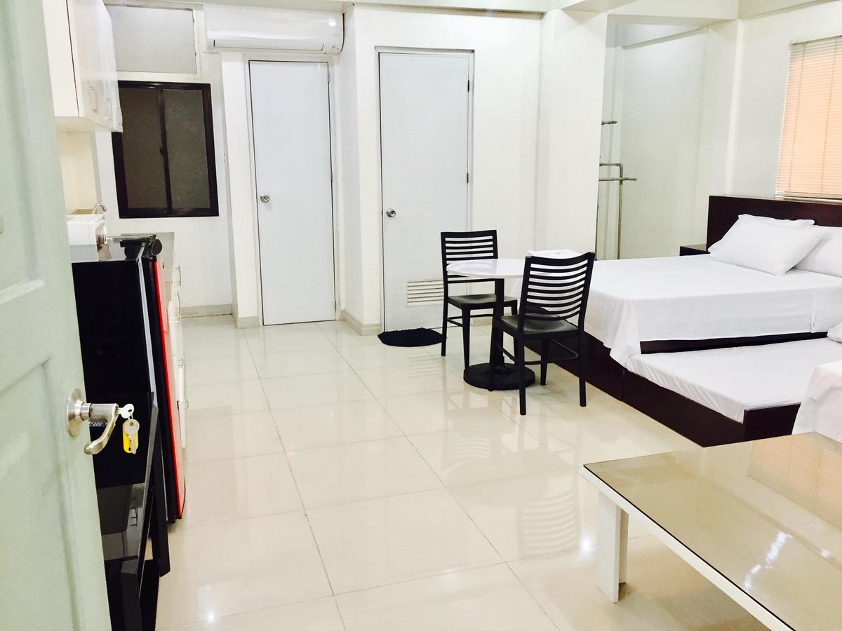 Residencia San Vicente - Pasay -Budget Hotel Манила Екстериор снимка